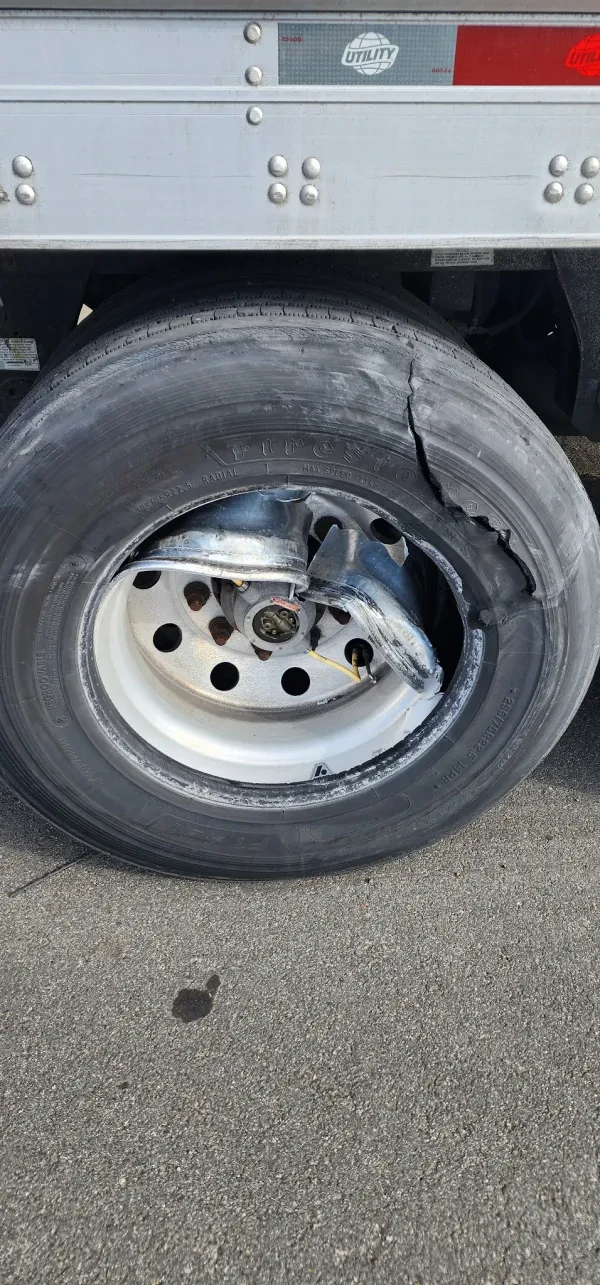 Rob's Automotive - photo 3