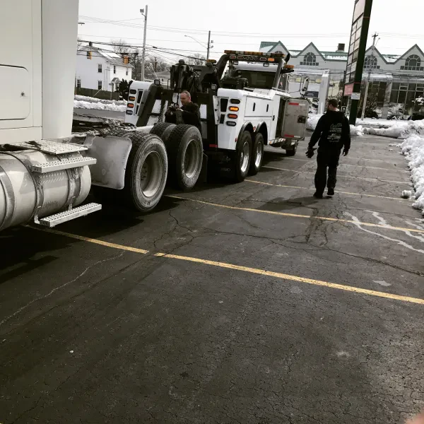 Center Towing & Truck Repair - photo 2