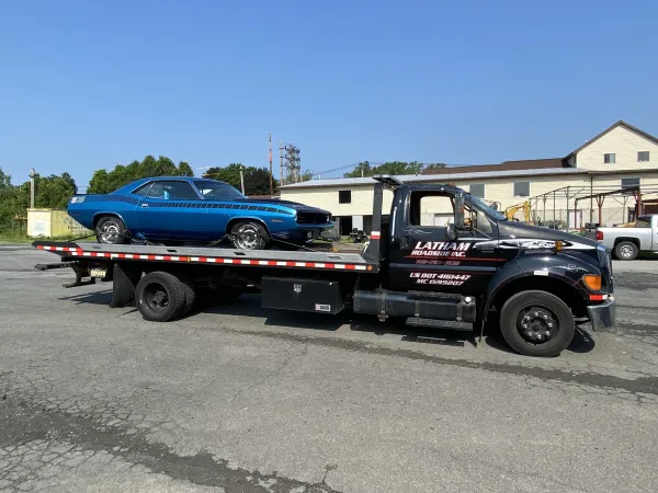 Latham Roadside Towing & Recovery - photo 3