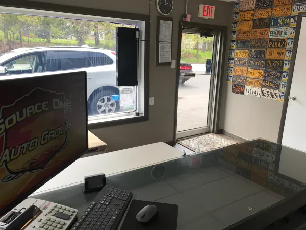 Source One Auto Group, LLC - photo 4