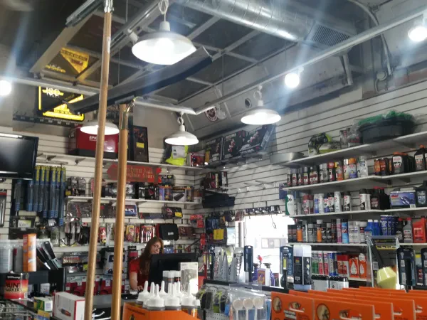 Tim's Auto Parts - photo 2