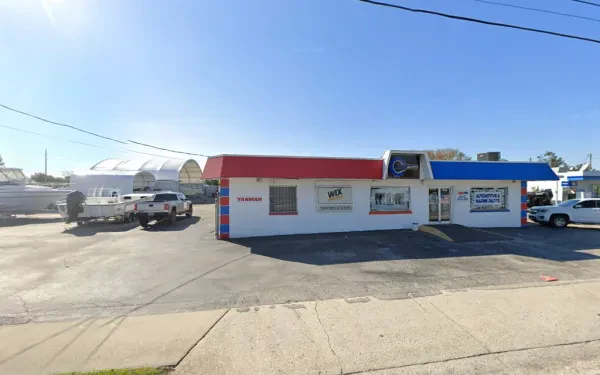 Thompson's Auto Parts - photo 4