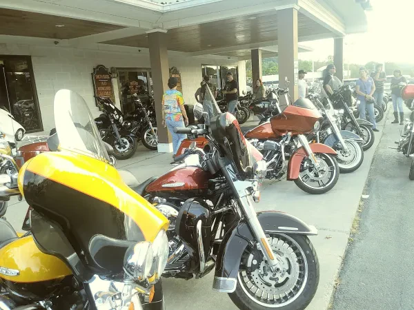 Wrecking Crew Harley-Davidson - photo 4