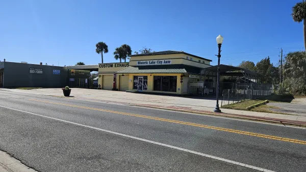 Historic Lake City Auto - photo 2