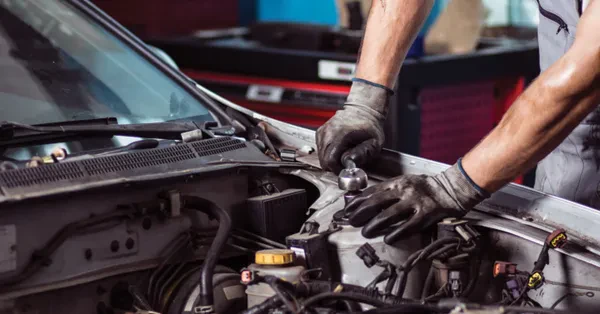 Robbie's Auto Repair - photo 2