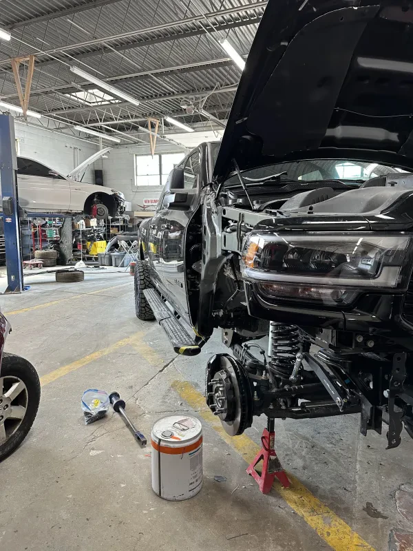 E&M Auto Body Shop - photo 3