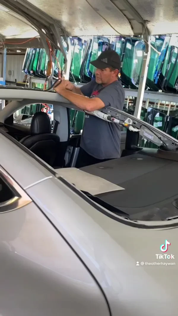 Super-Low Price Auto Glass - Windshield repair & Recalibration - photo 2