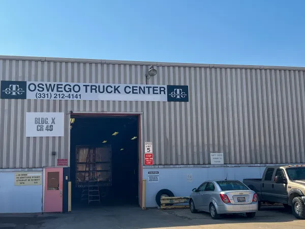 UGL Truck Center - photo 4
