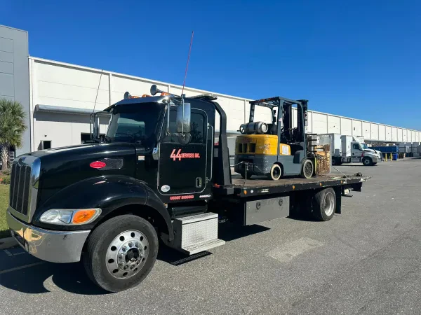 Valdez Towing & Transport - photo 3