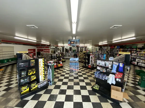 Speedway Auto Parts - photo 2