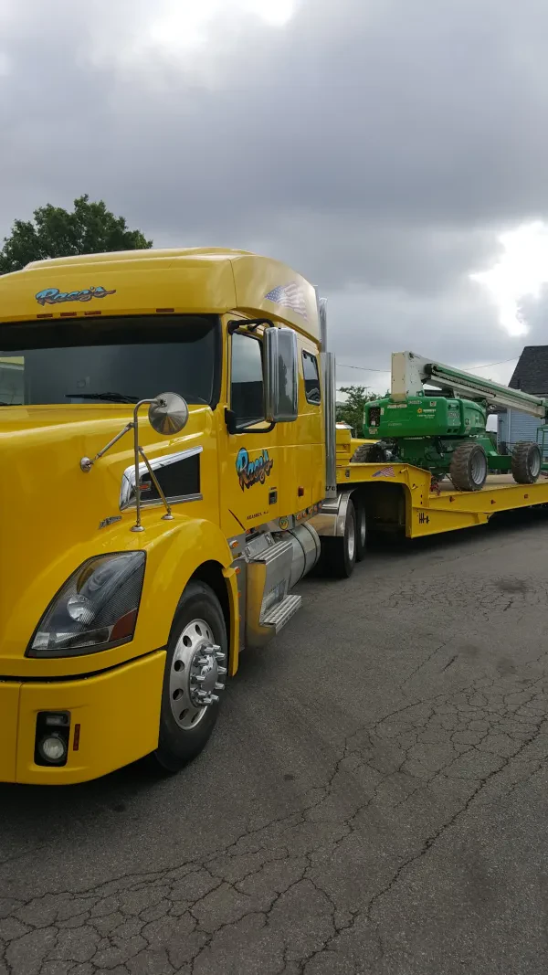 Racz's Towing - photo 3