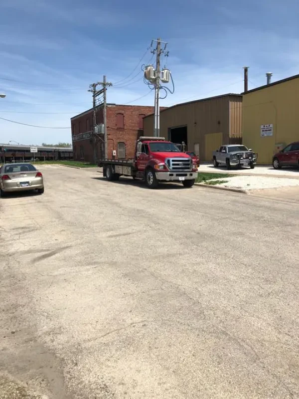 A To Z Towing & Transportation - photo 4