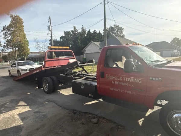 Jimmy Nichols Towing & Repair, LLC - photo 2