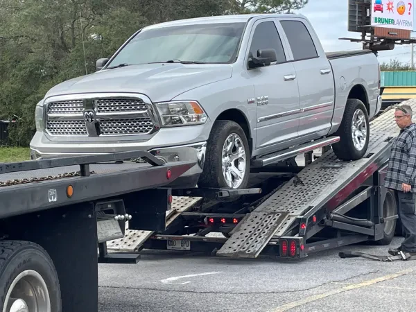 Jimmy Nichols Towing & Repair, LLC - photo 3