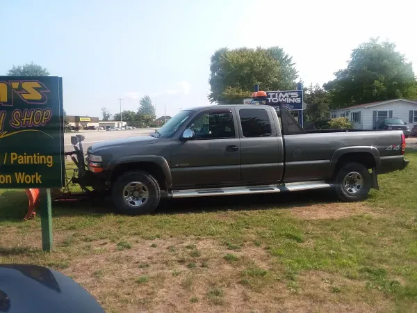 Tim's Towing & Body Shop - photo 2