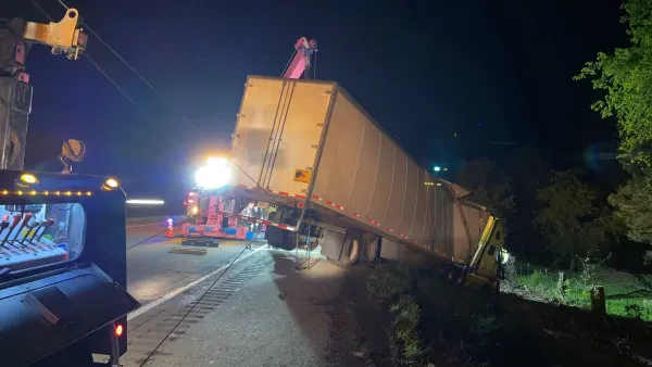 Casper's Wrecker - Heavy Duty, Semi Trailer & Car Towing Services - photo 2