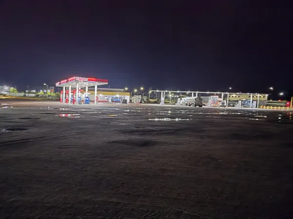 Tomahawk Auto & Truck Plaza - photo 4