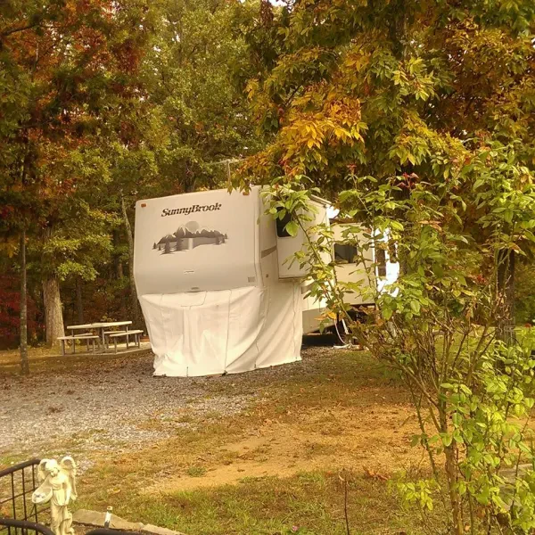 Lazy Acers RV Park - photo 3