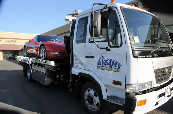 Lifesaver Towing - photo 2