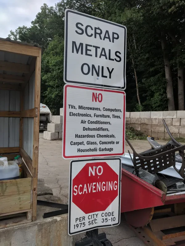 Residential Recycling Center - photo 3