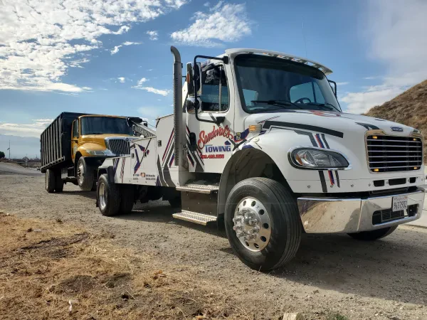 Sandoval's Towing - photo 2
