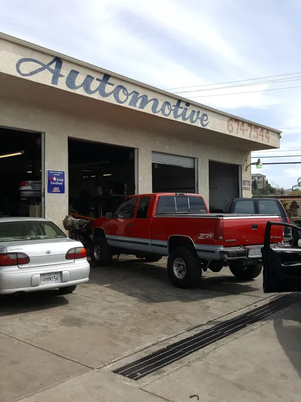 Lakeside Car Repair - photo 3