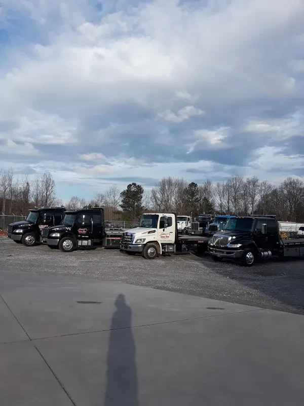 Liberty Wrecker Service - photo 4