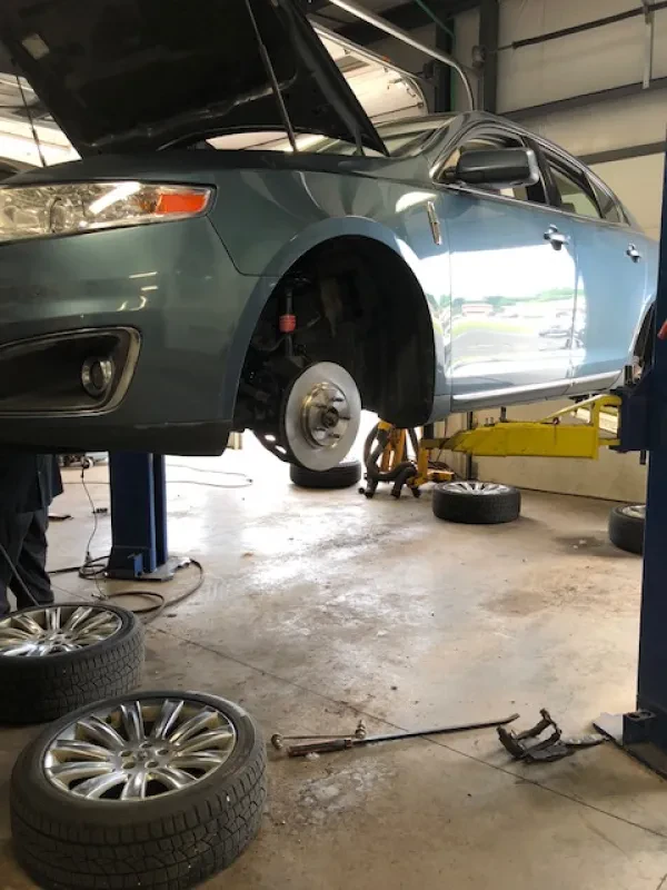 Ultimate Auto Repair - Spring Arbor - photo 3
