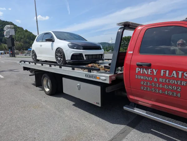 Piney Flats Towing & Recovery - photo 3