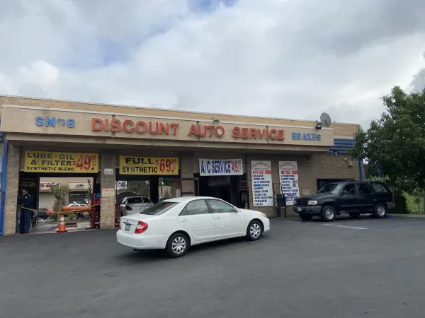 Discount Auto Center - photo 2