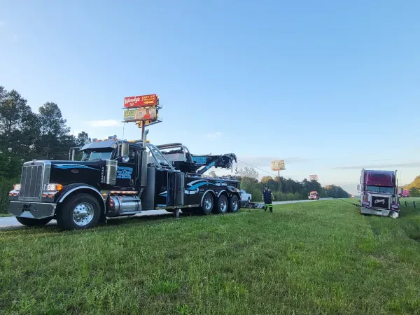 Tommie's Mobile Diesel Repair & Towing - photo 3