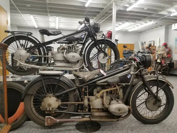 Bob's Motorcycles - photo 2