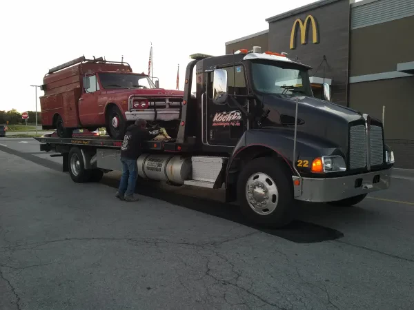 Kochka Towing & Car Care Center - photo 2