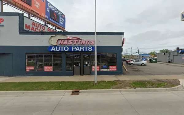 Hastings Auto Parts - photo 2