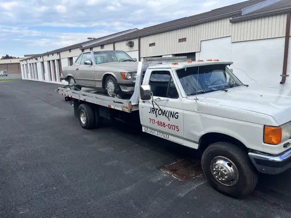 JR Towing - photo 2