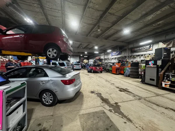 Oak Creek Automotive - photo 3