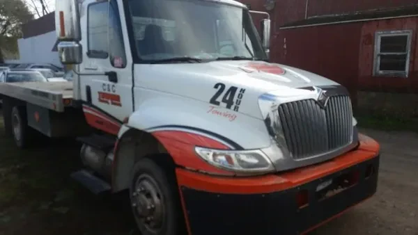 C & C Towing And Recovery - photo 2