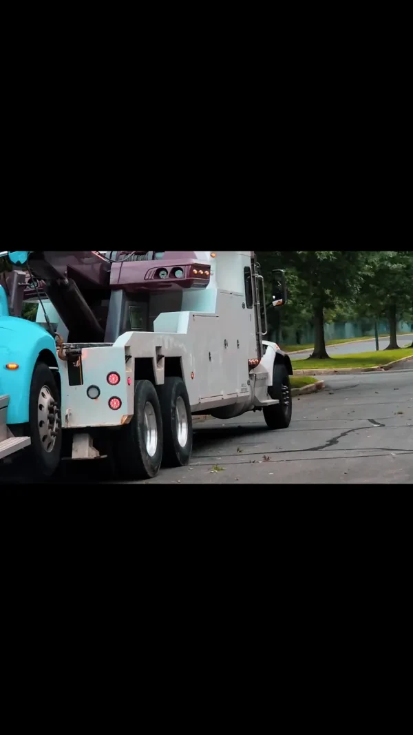 Central Towing & Recovery Inc. - photo 2