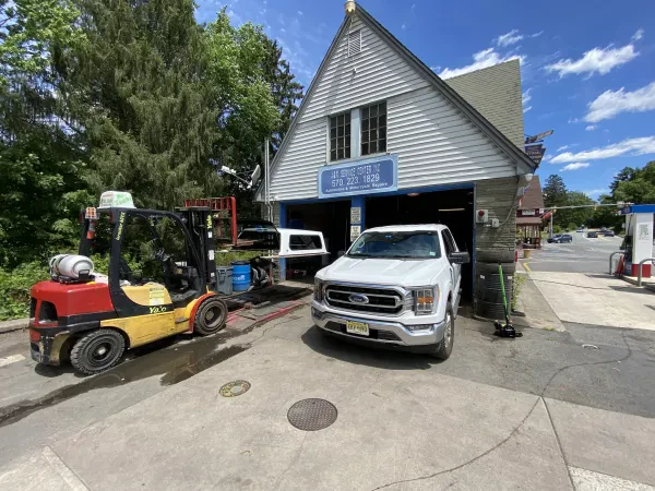 J & N Auto Service Center - photo 2
