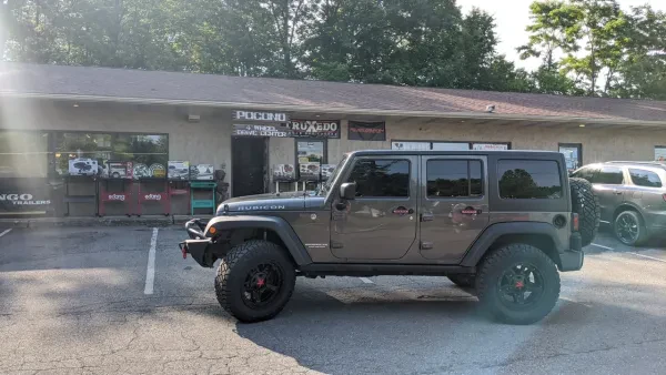 Pocono 4 Wheel Drive Center - photo 3