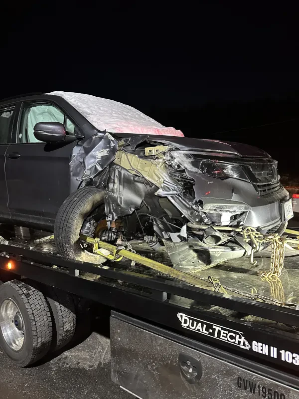 Ron Roadside Service And Towing - photo 3