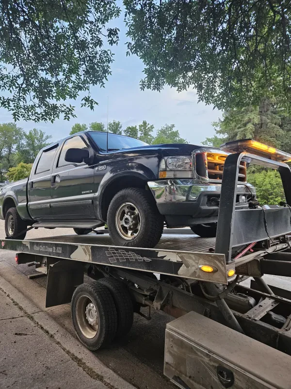 R & J's Towing & Recovery / Mobile Truck Repair - photo 3