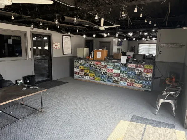 Moberly Auto Auction - photo 2