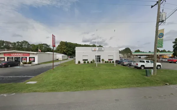 NNW Auto Supply - photo 4