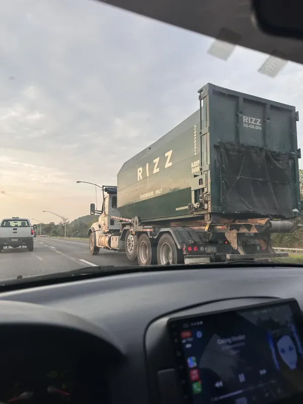 Rizz Containers & Disposal - photo 4