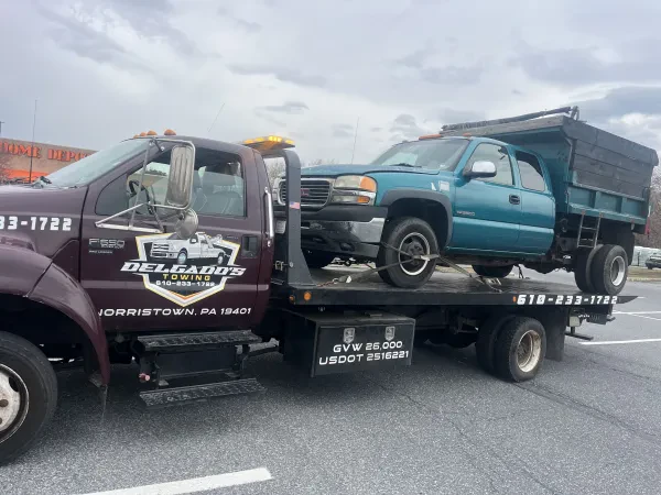 Delgado's Towing - photo 3