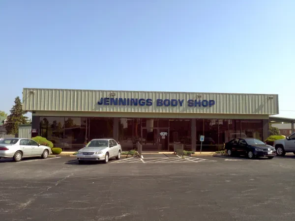 Jennings Chevrolet Buick GMC Body Shop - photo 2