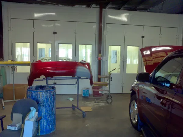 Jennings Chevrolet Buick GMC Body Shop - photo 4