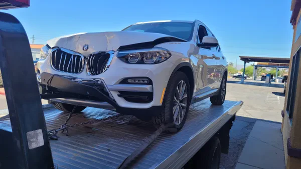 Spectrum Ina Road Auto Collision - photo 3