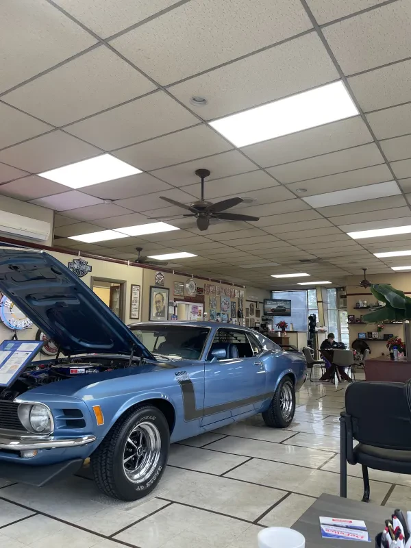 DeFelice Auto & Truck Sales & Repair - photo 2